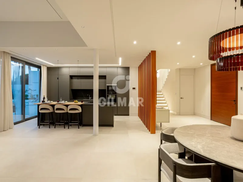 Villa in Estepona Este - Málaga