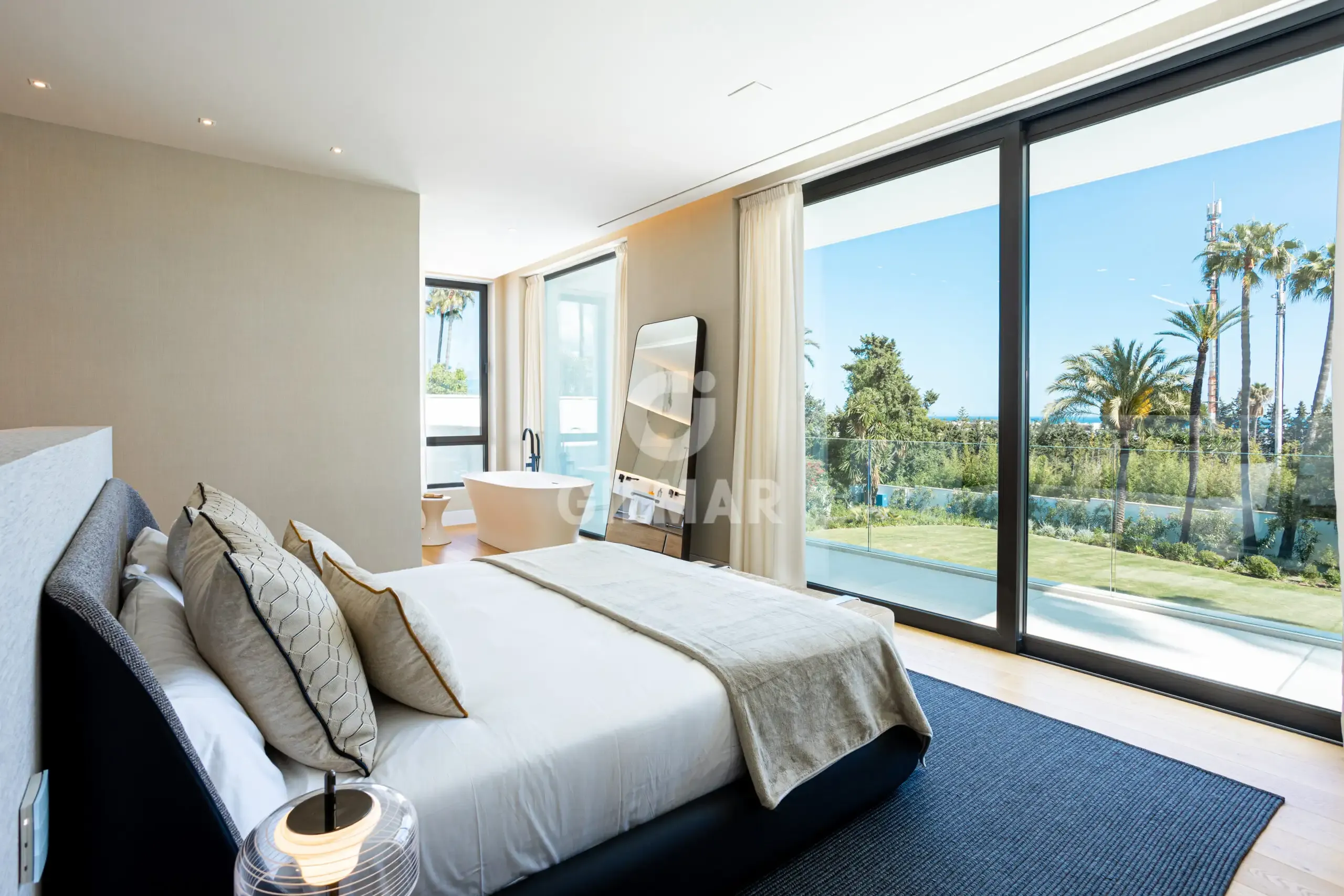 Villa in Estepona Este - Málaga