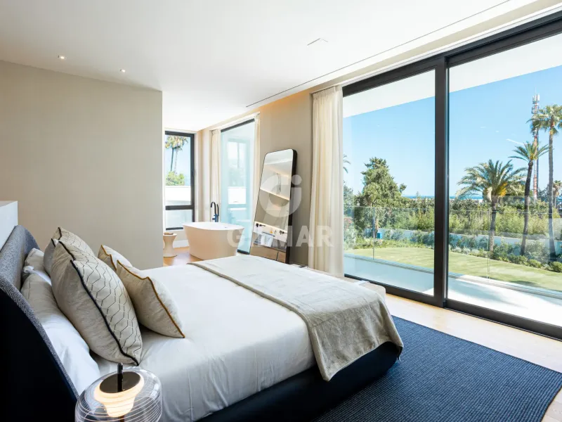 Villa in Estepona Este - Málaga