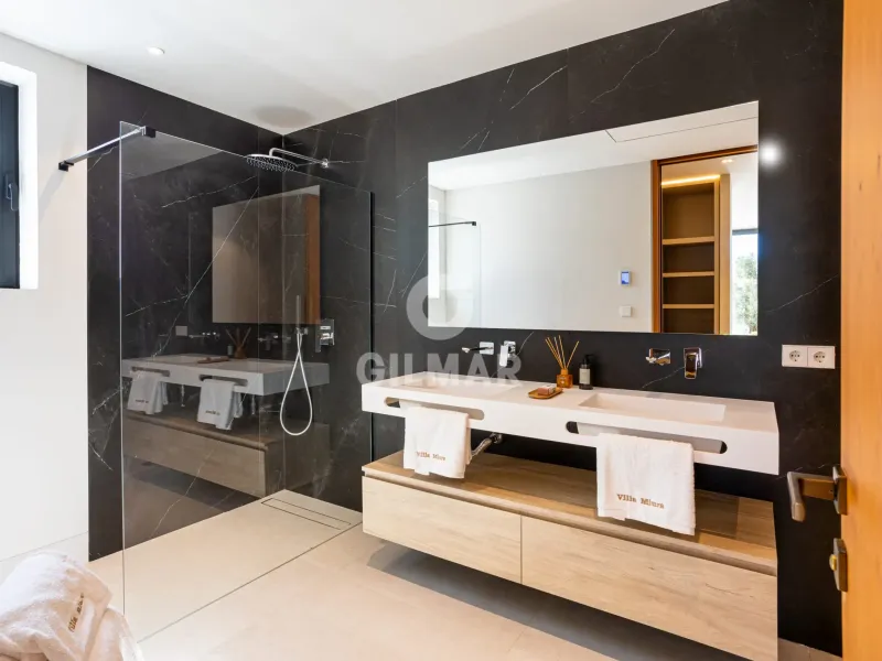 Villa in Estepona Este - Málaga