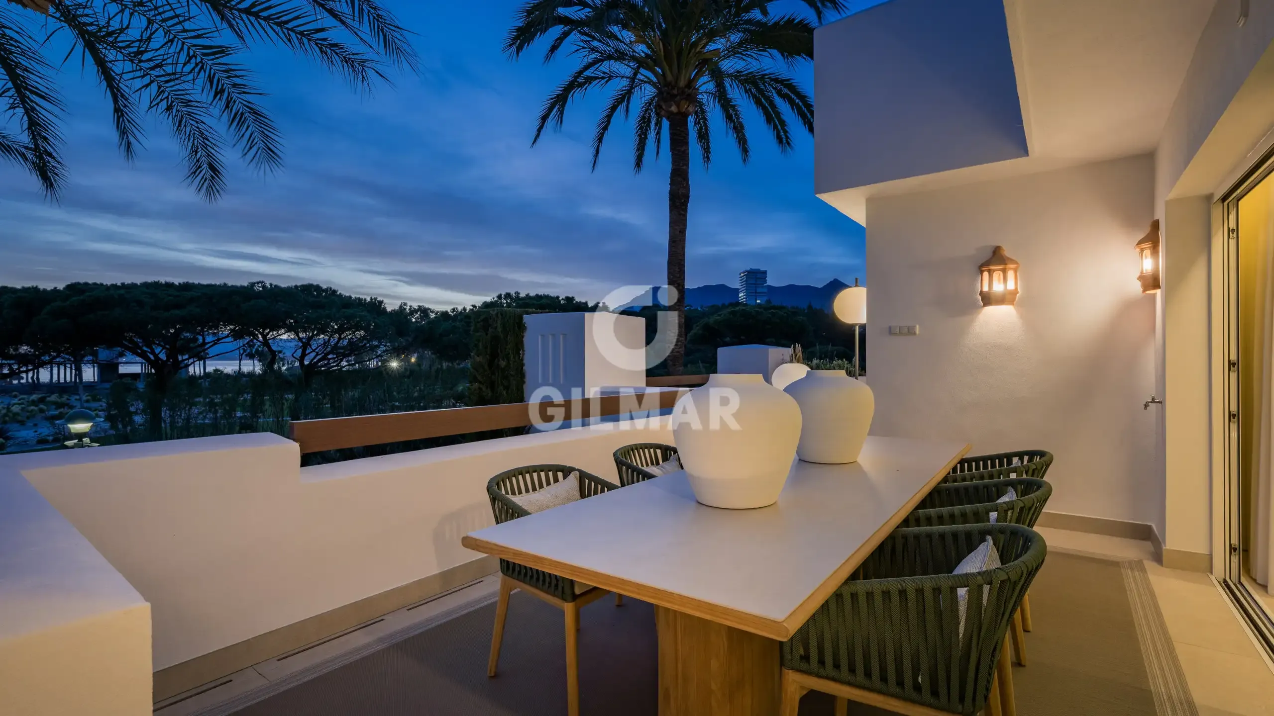 Apartment in Marbella Este - Málaga