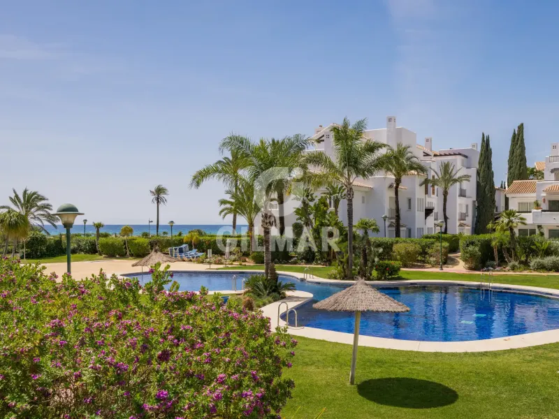 Apartment in Marbella Este - Málaga