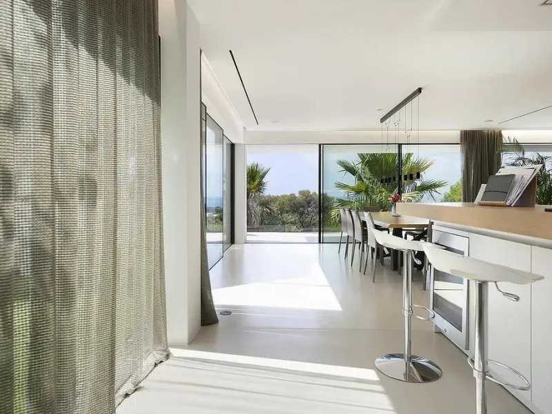 Villa de diseño con vistas panorámicas al mar en Bellamar, Castelldefels, Barcelona