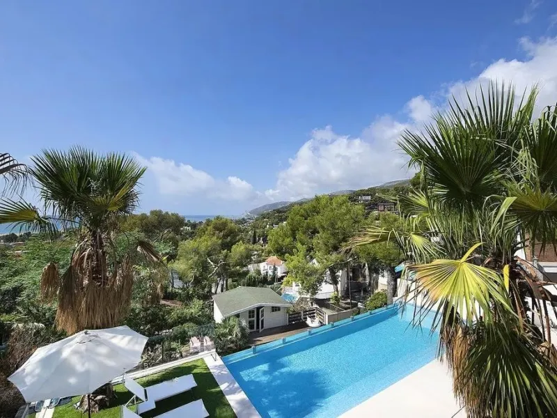 Villa de diseño con vistas panorámicas al mar en Bellamar, Castelldefels, Barcelona