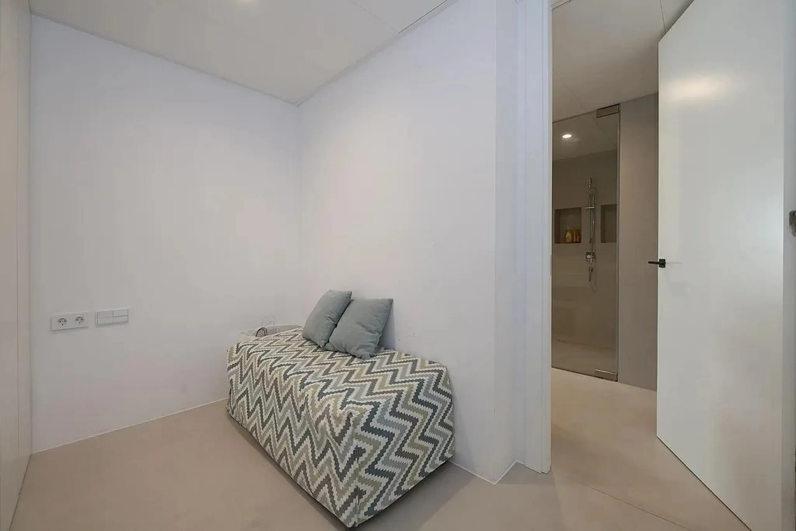 Villa de diseño con vistas panorámicas al mar en Bellamar, Castelldefels, Barcelona