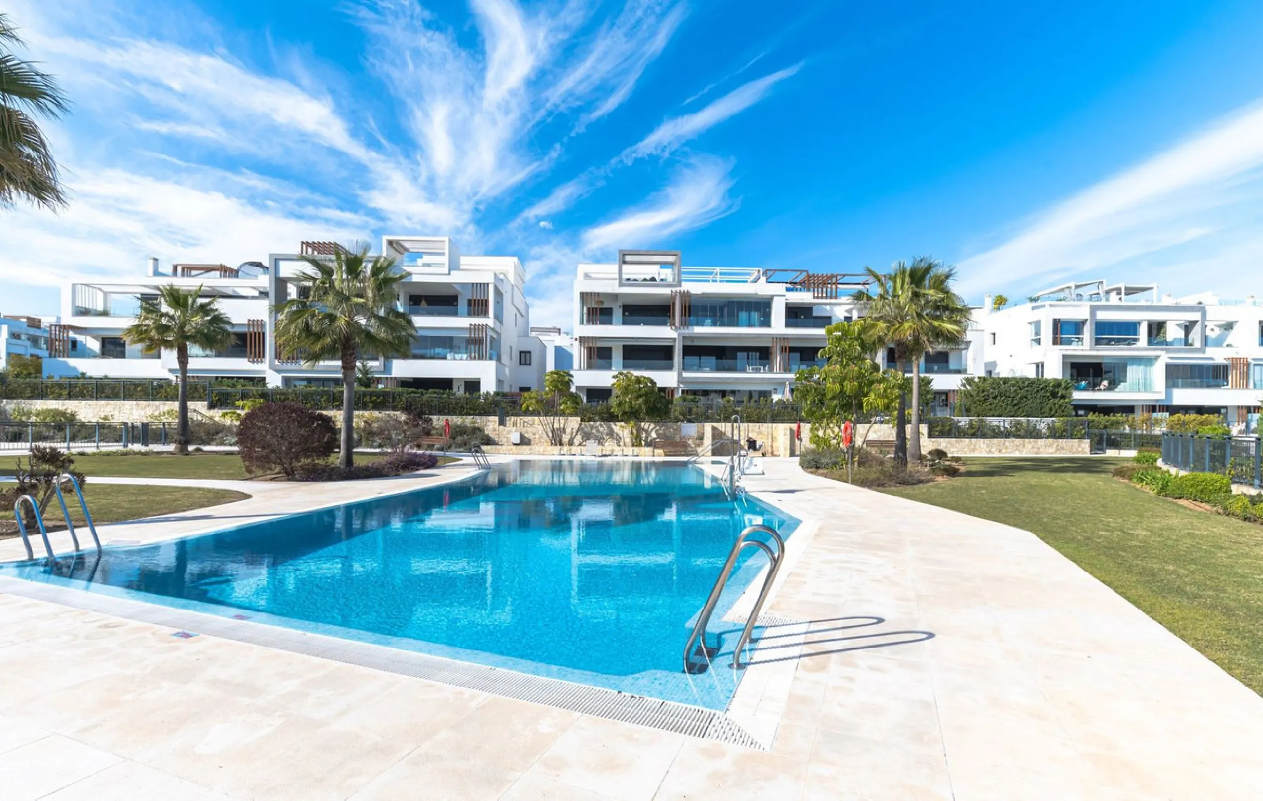 Beautiful ground-floor apartment built in 2020, offered fully furnished and ready to move in — ideal both as a permanent residence or a holiday home.