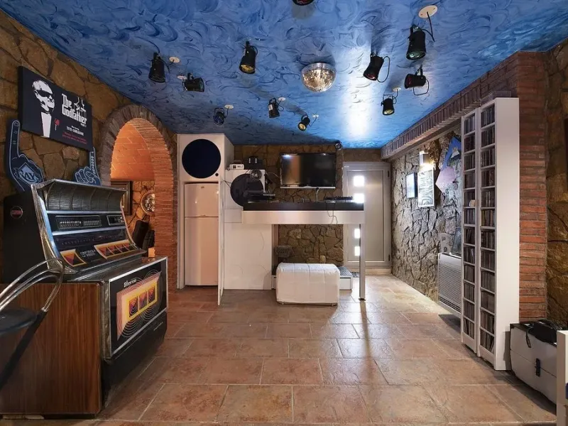  Luxury Designer Villa in Castelldefels, Barcelona