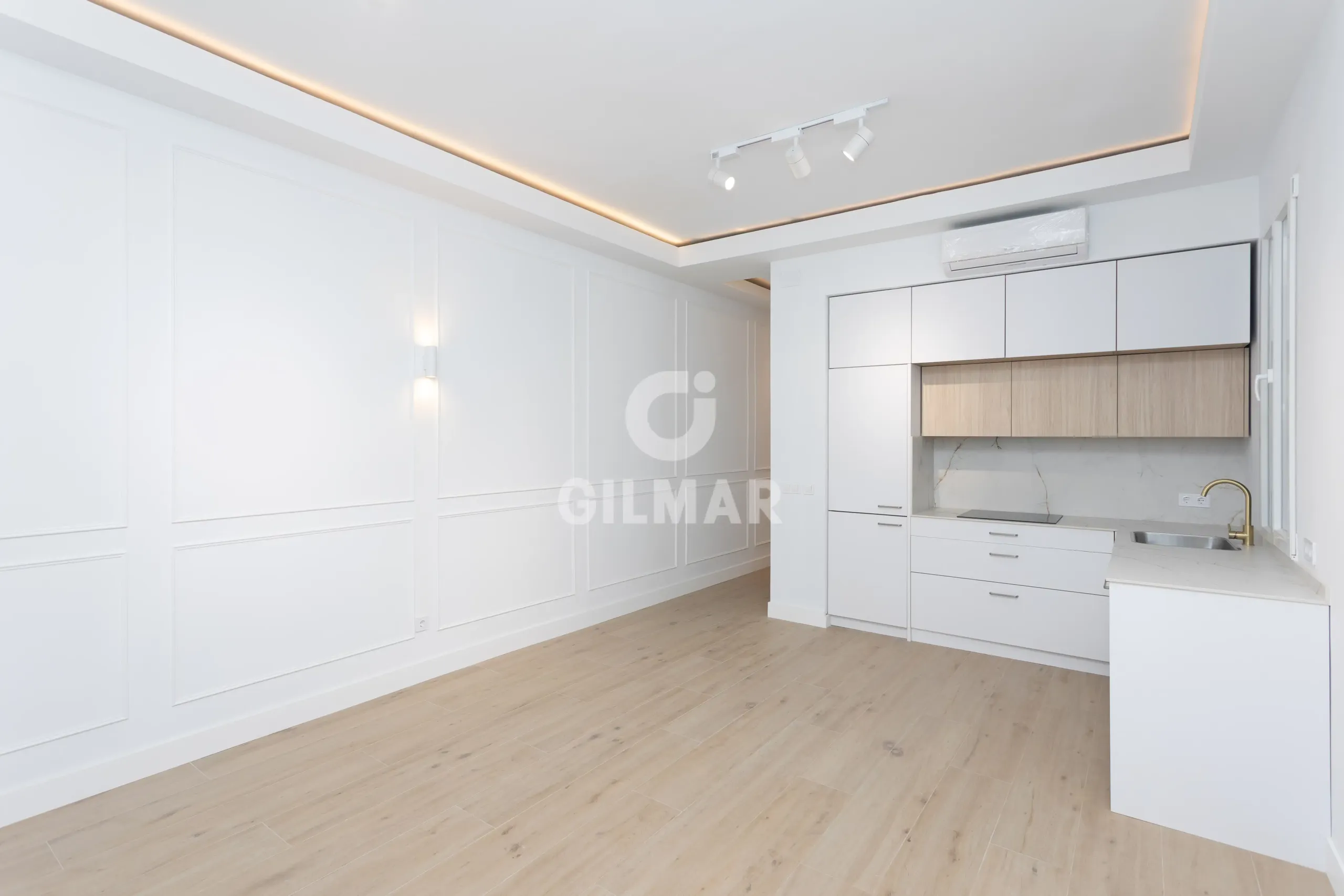 Piso en Ibiza - Madrid