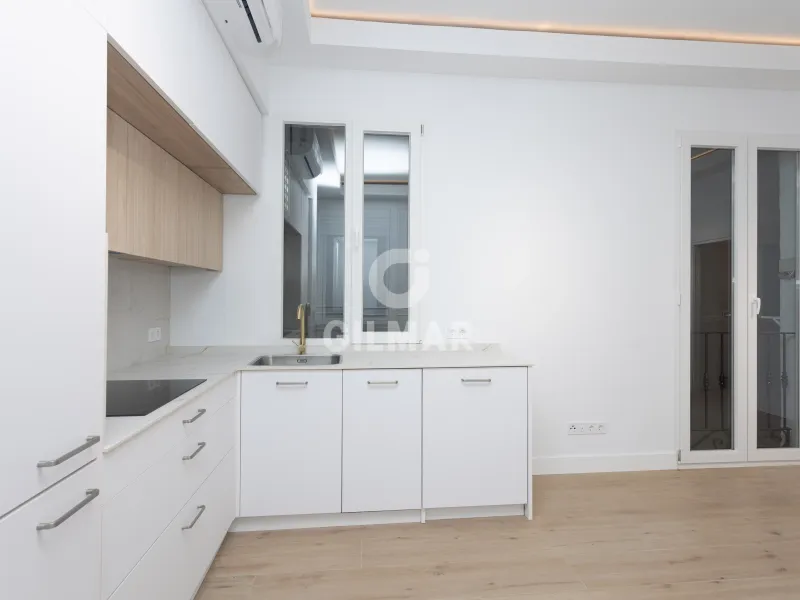 Piso en Ibiza - Madrid