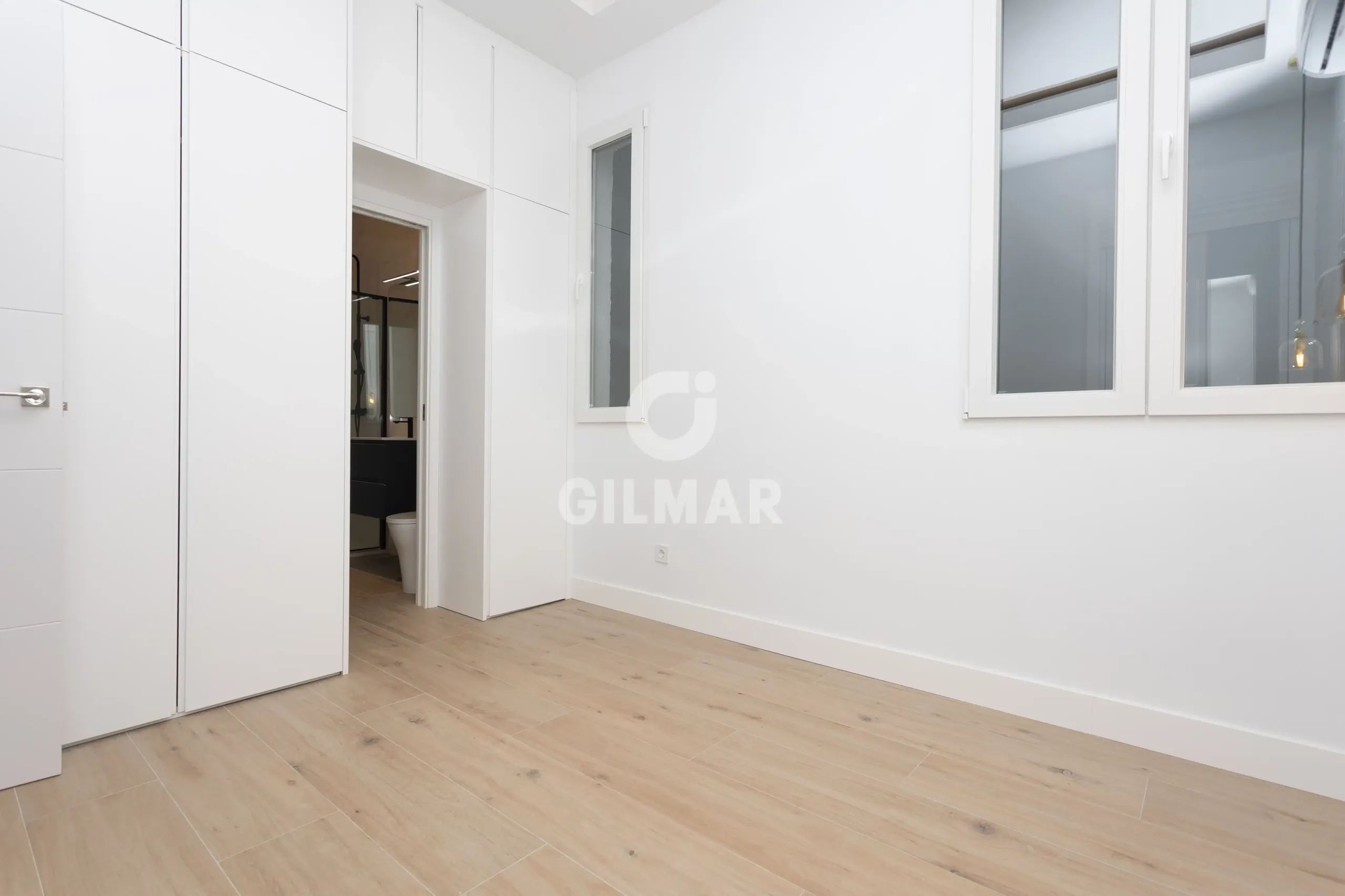 Piso en Ibiza - Madrid