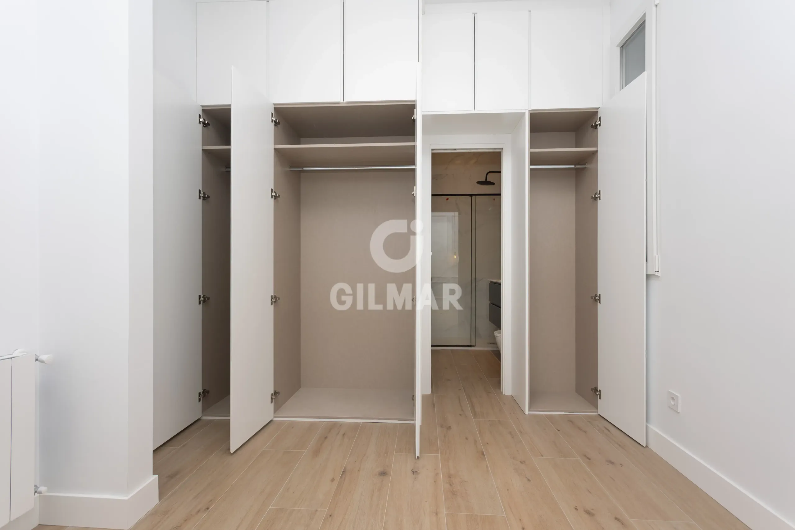 Piso en Ibiza - Madrid
