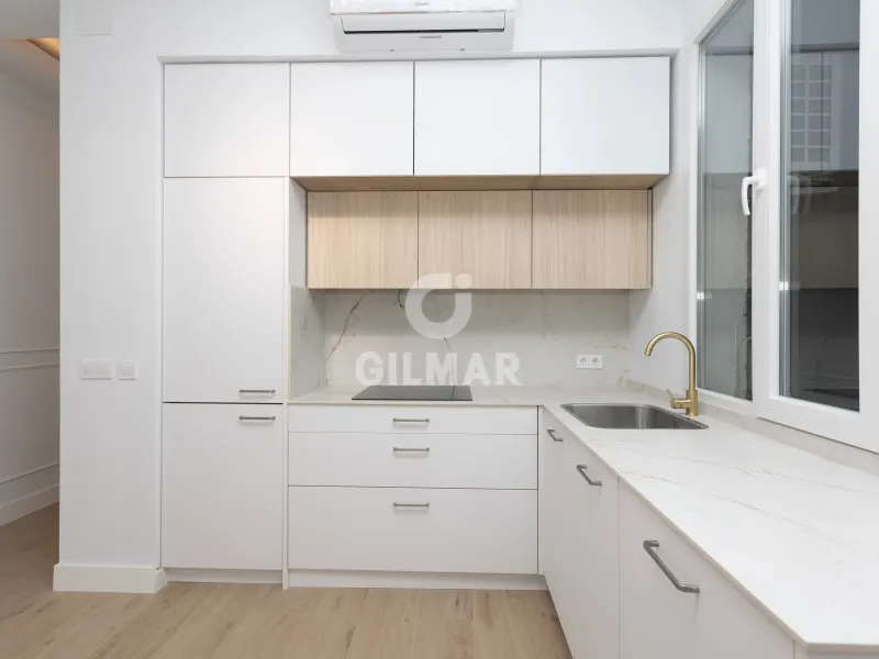 Piso en Ibiza - Madrid