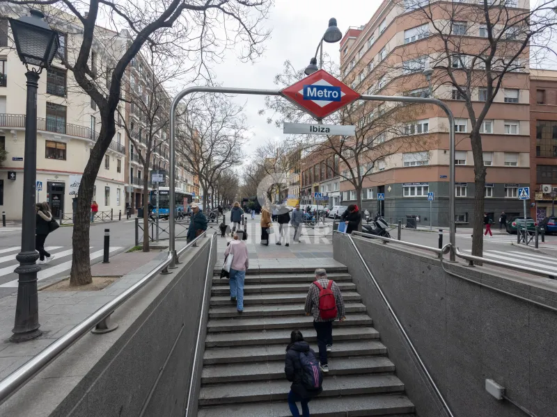 Piso en Ibiza - Madrid