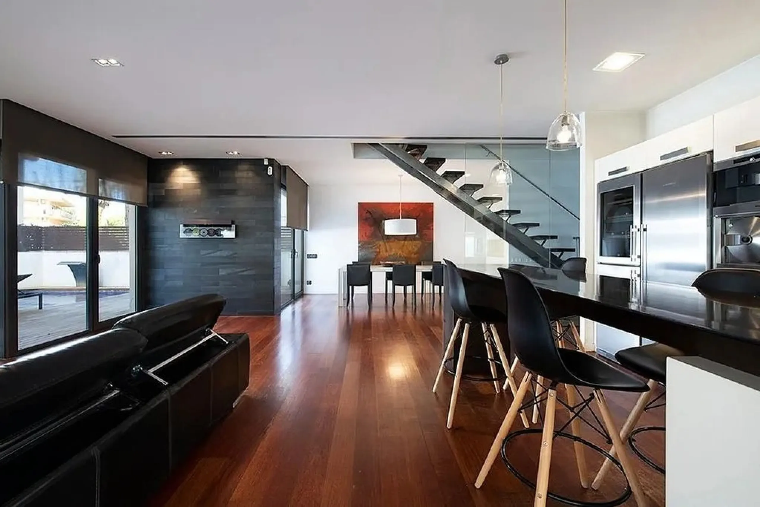 Exclusive Coastal House in La Pineda, Casteldefels, Barcelona