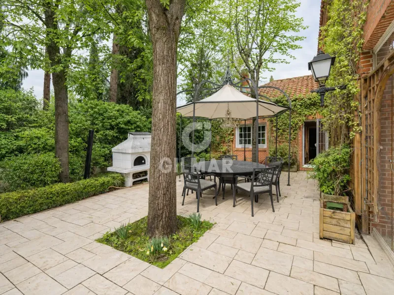 Villa in Pozuelo de Alarcón - Madrid
