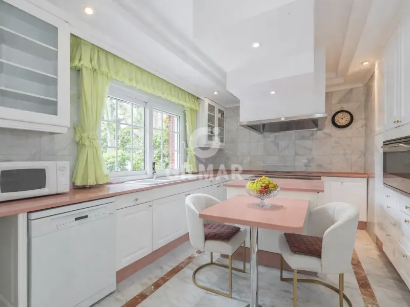 Villa in Pozuelo de Alarcón - Madrid