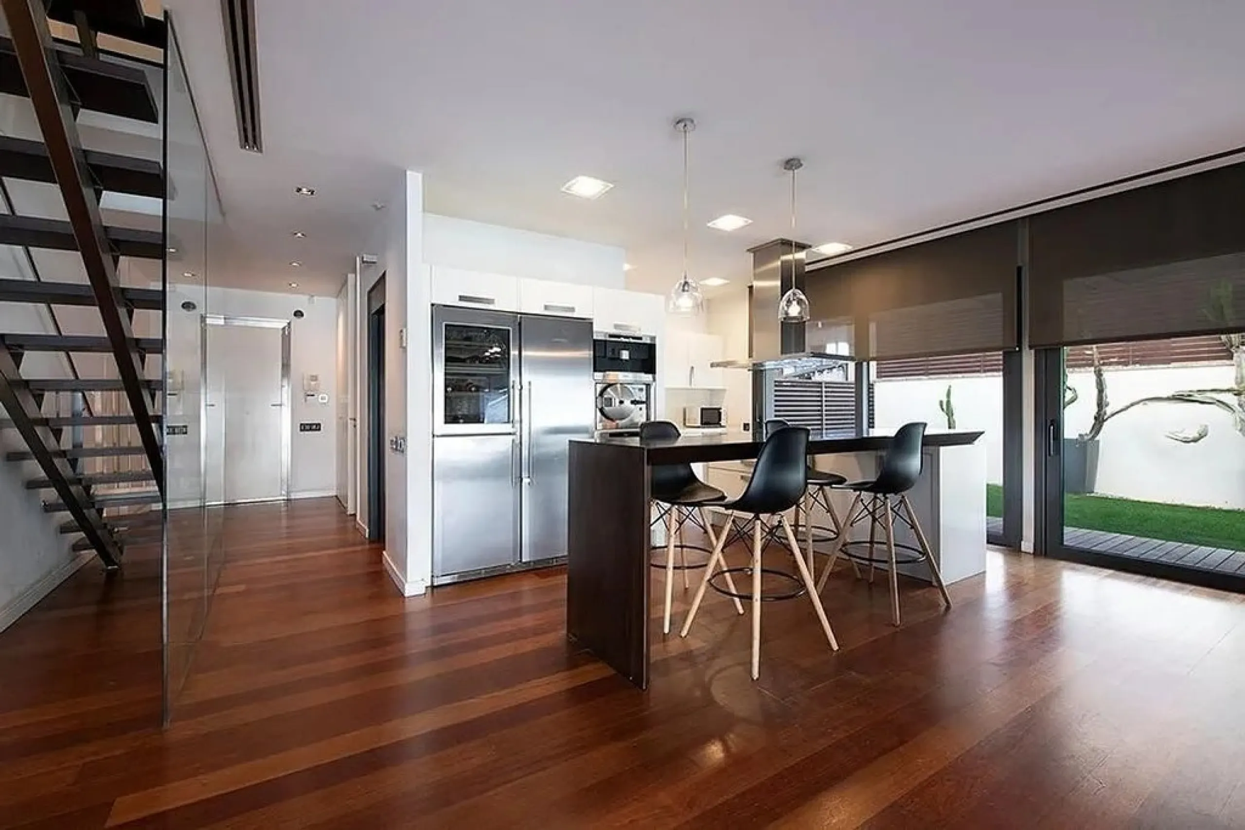 Exclusive Coastal House in La Pineda, Casteldefels, Barcelona