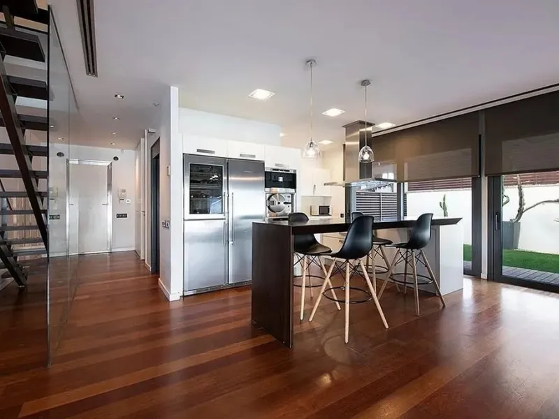 Exclusive Coastal House in La Pineda, Casteldefels, Barcelona