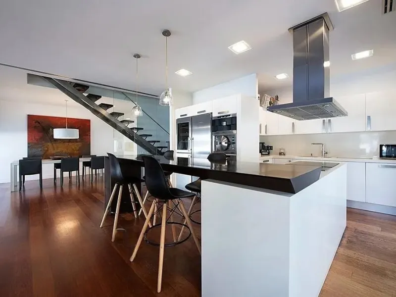 Exclusive Coastal House in La Pineda, Casteldefels, Barcelona
