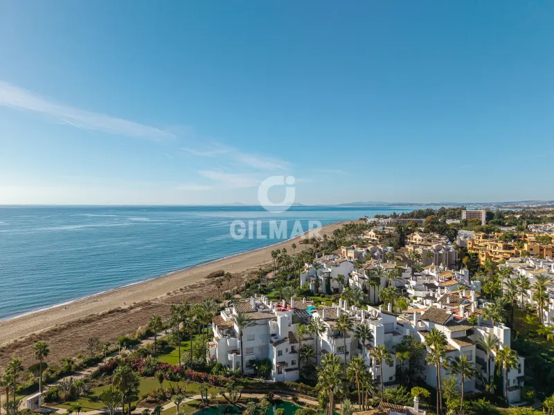Apartment in Estepona Este - Málaga