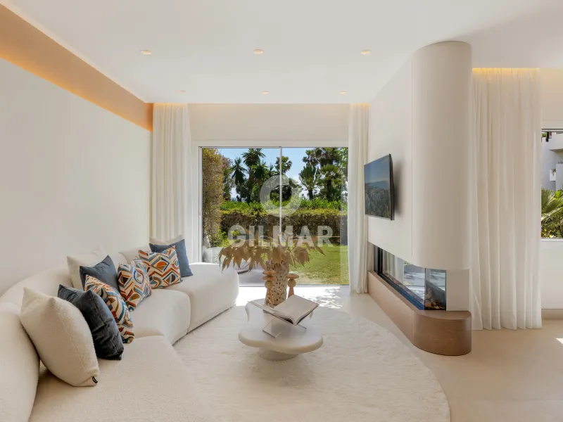 Apartment in Estepona Este - Málaga