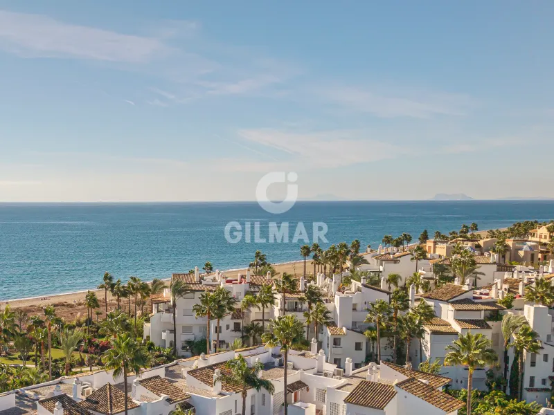 Apartment in Estepona Este - Málaga