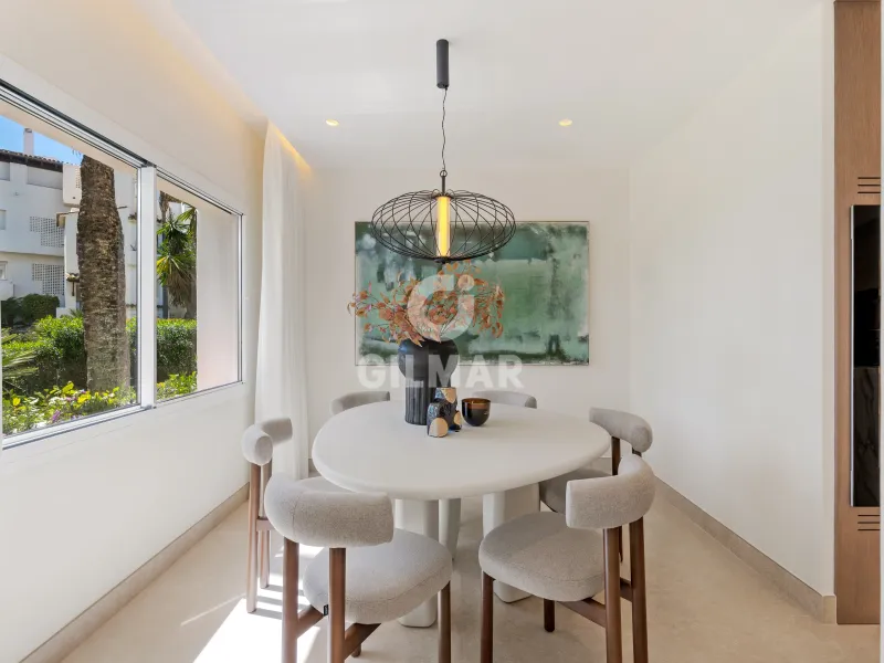 Apartment in Estepona Este - Málaga