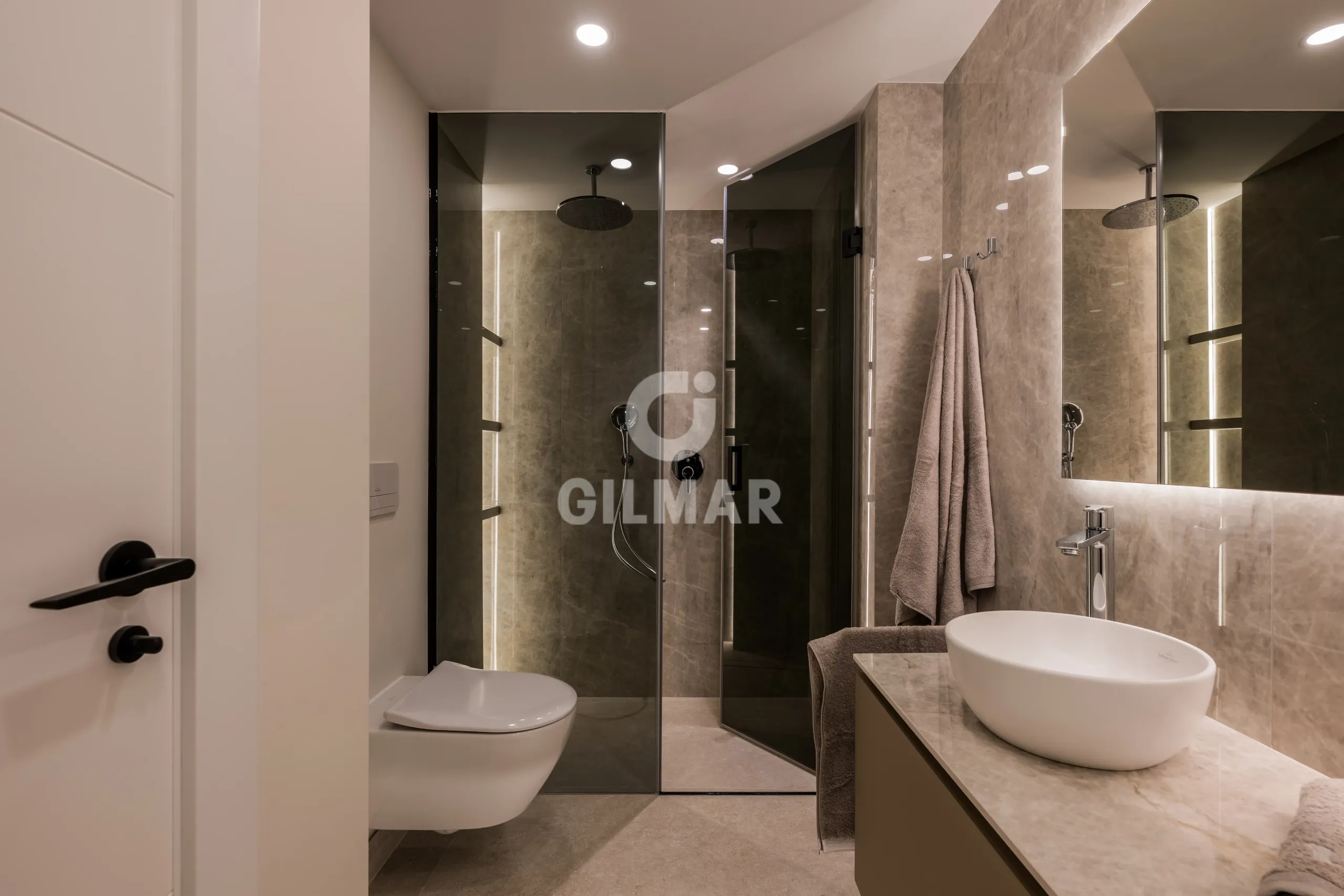 Apartment in Estepona Este - Málaga