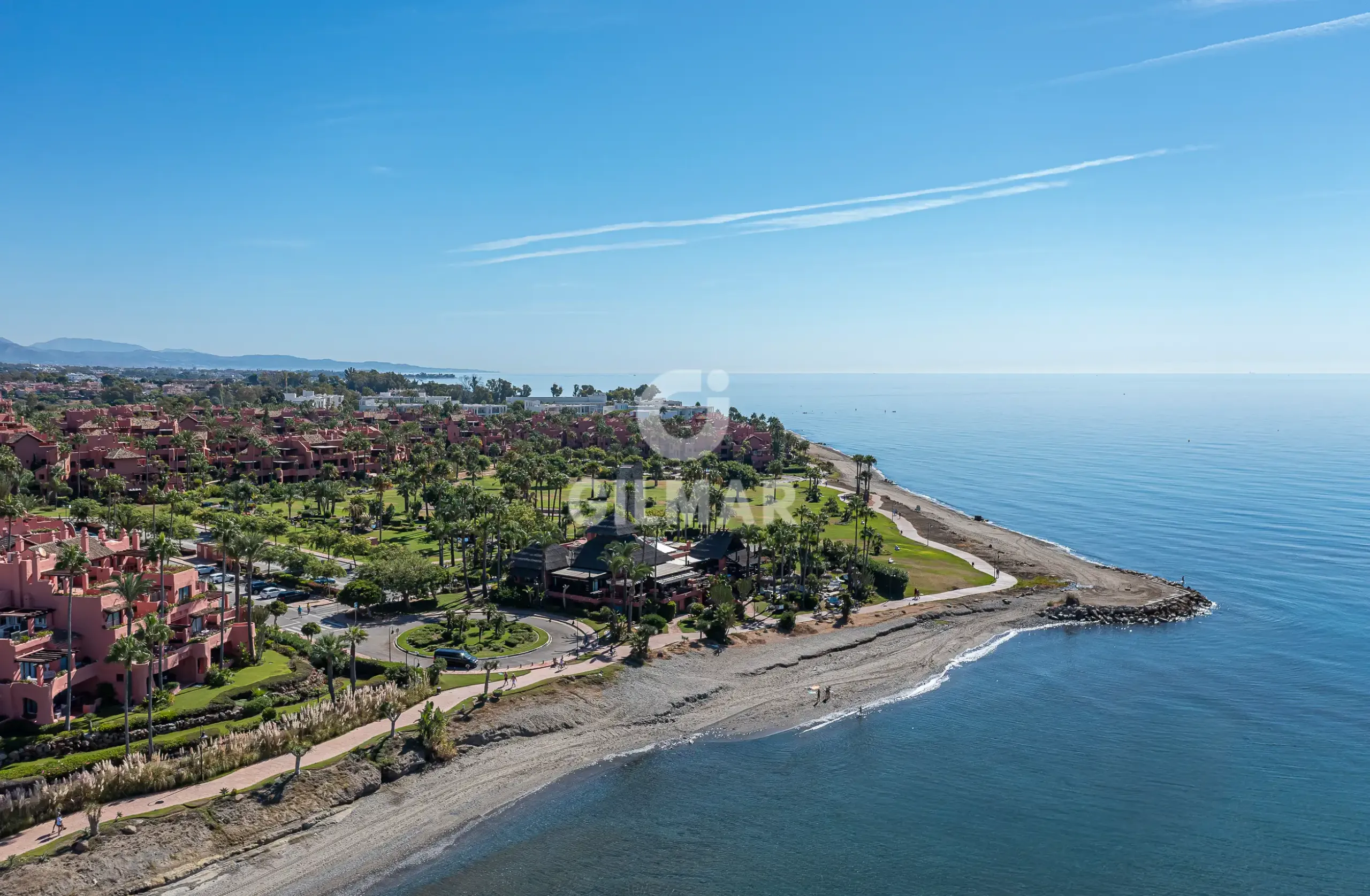Duplex penthouse in Estepona Este - Málaga