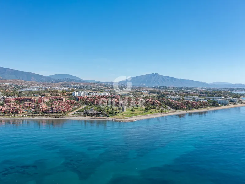 Duplex penthouse in Estepona Este - Málaga