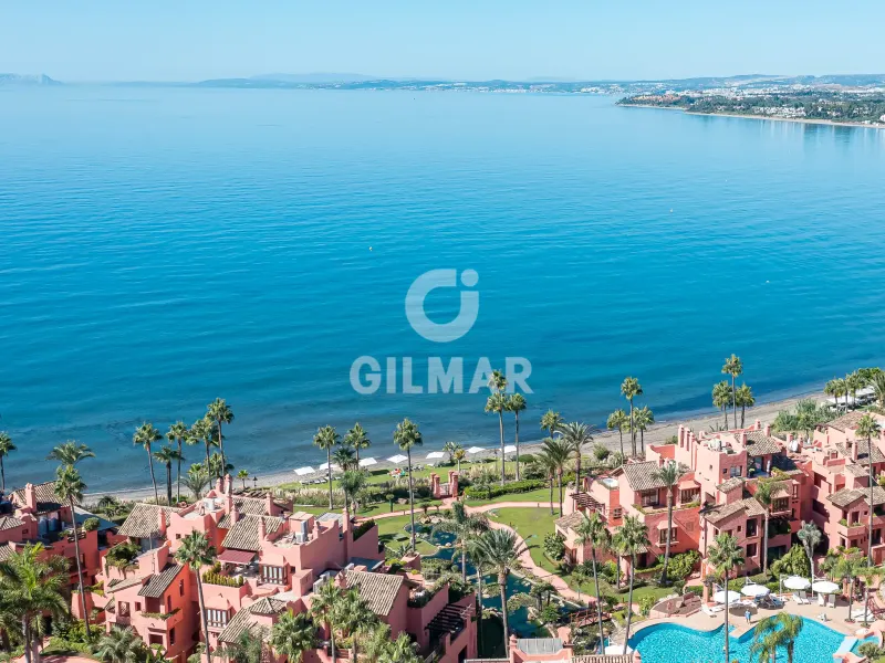 Duplex penthouse in Estepona Este - Málaga