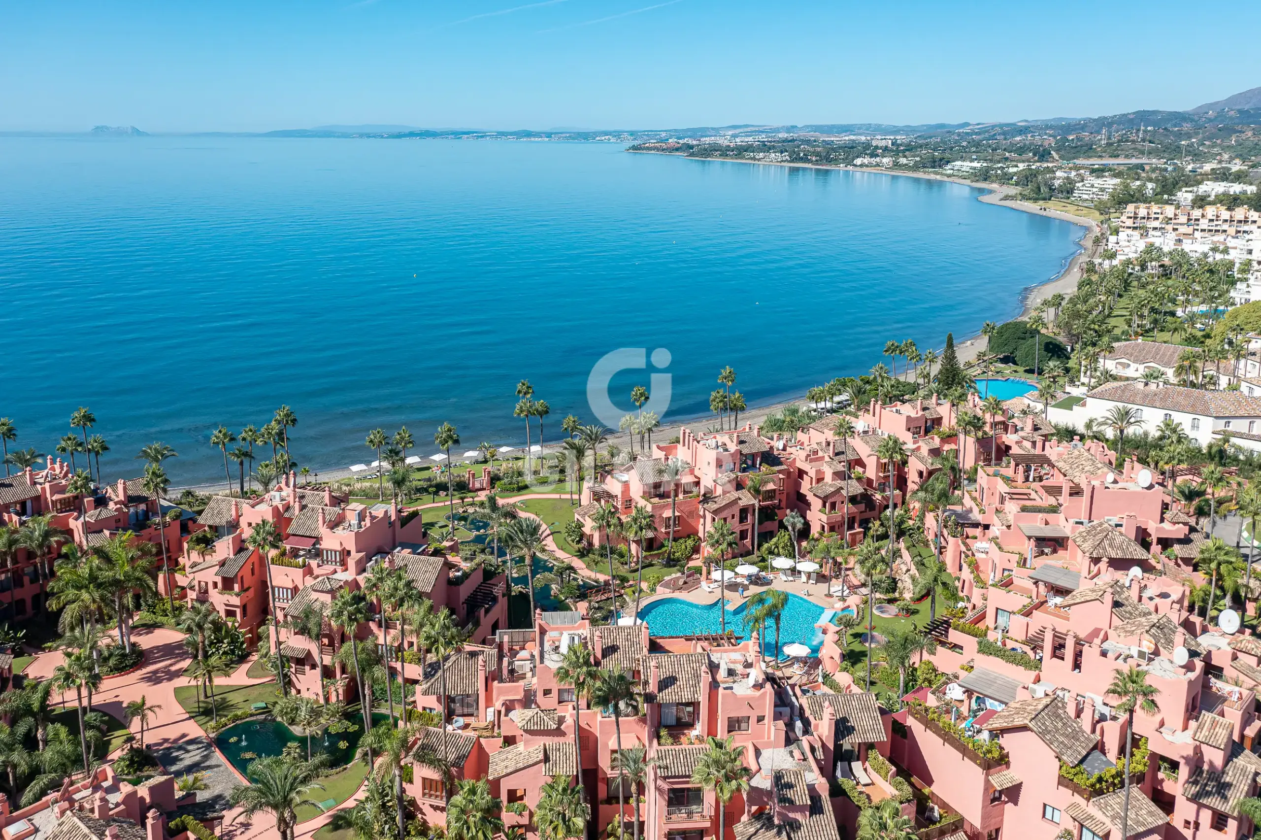 Duplex penthouse in Estepona Este - Málaga
