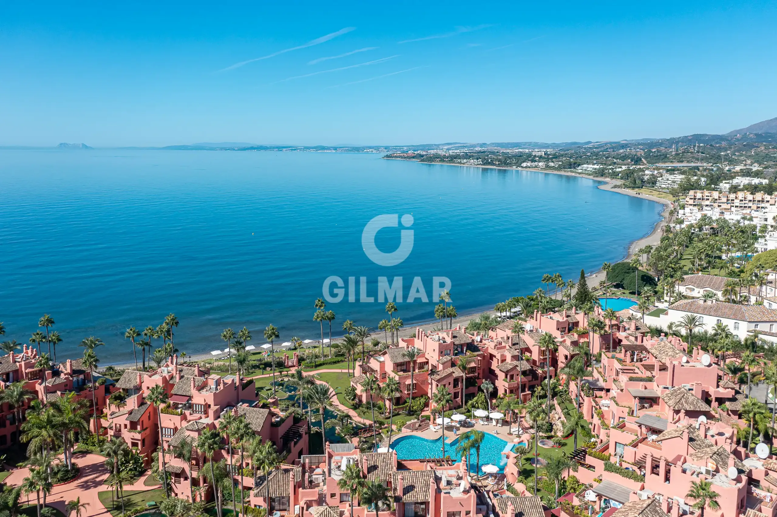 Duplex penthouse in Estepona Este - Málaga