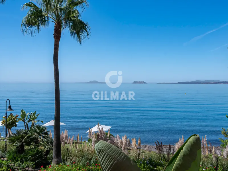 Duplex penthouse in Estepona Este - Málaga