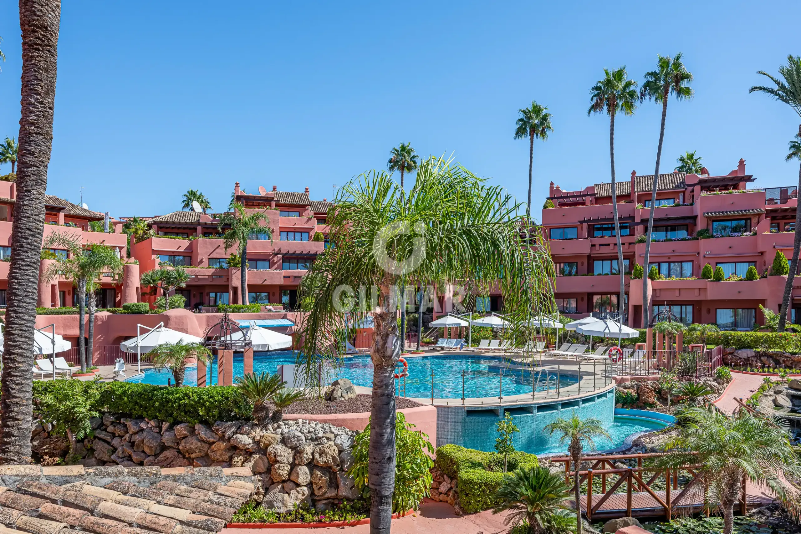 Duplex penthouse in Estepona Este - Málaga
