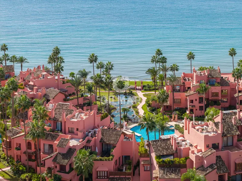Apartment in Estepona Este - Málaga