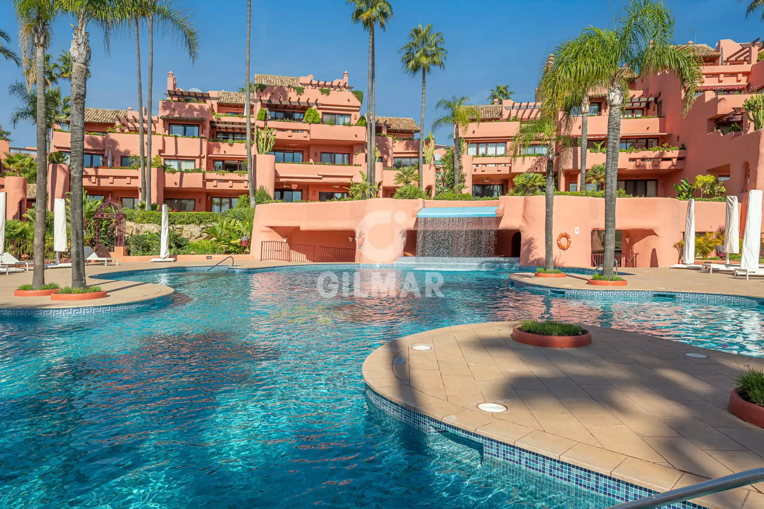 Apartment in Estepona Este - Málaga