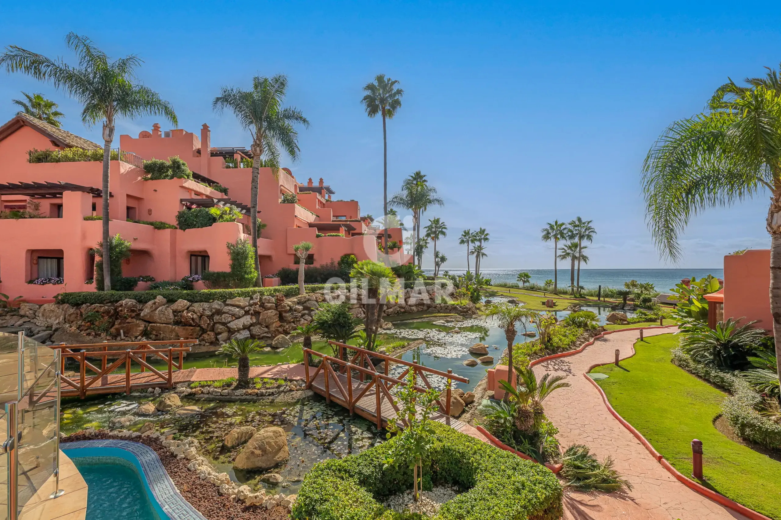 Apartment in Estepona Este - Málaga