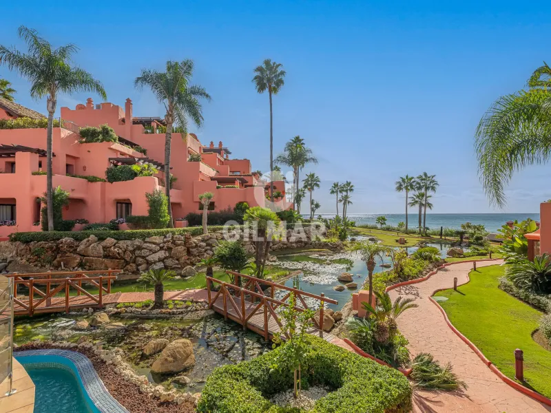 Apartment in Estepona Este - Málaga