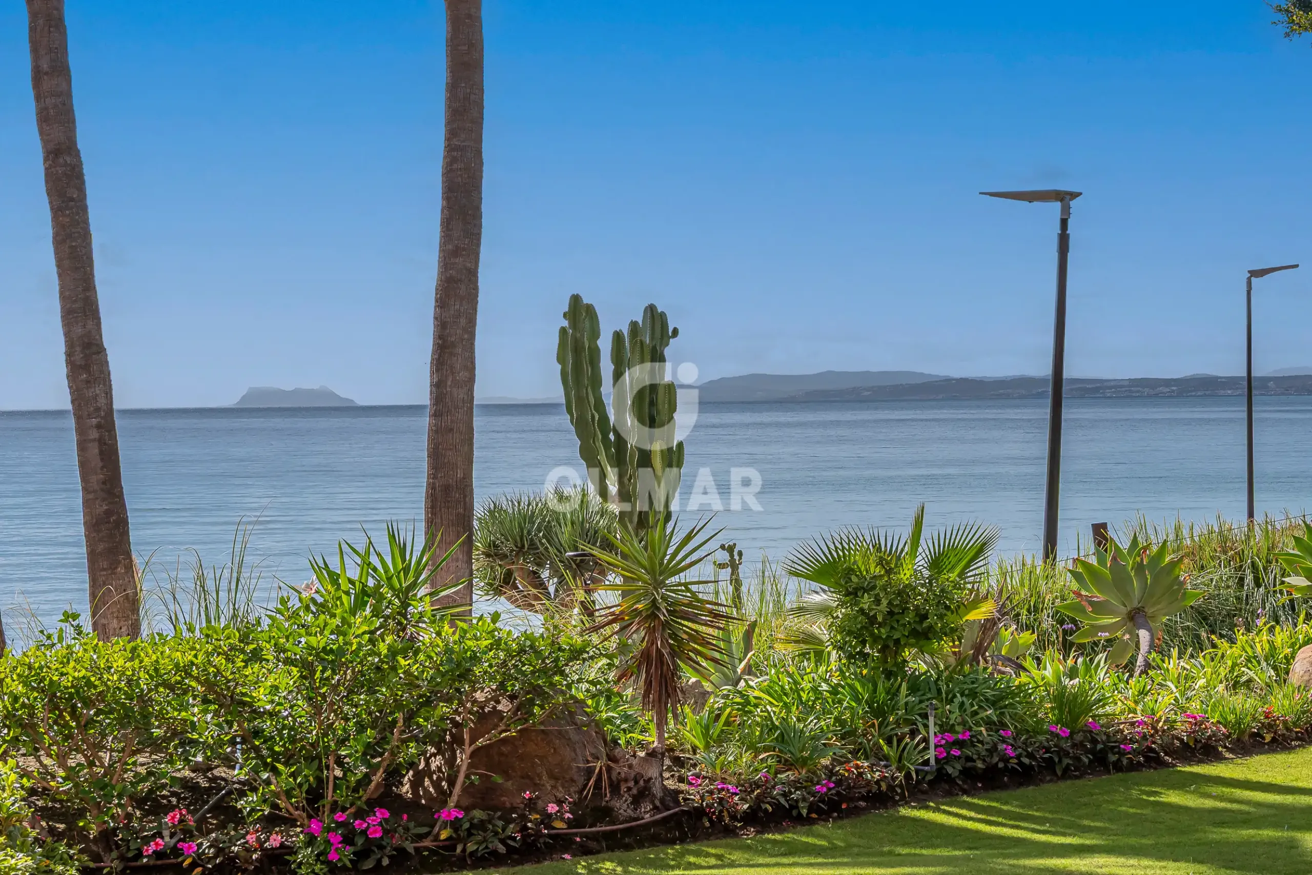 Apartment in Estepona Este - Málaga