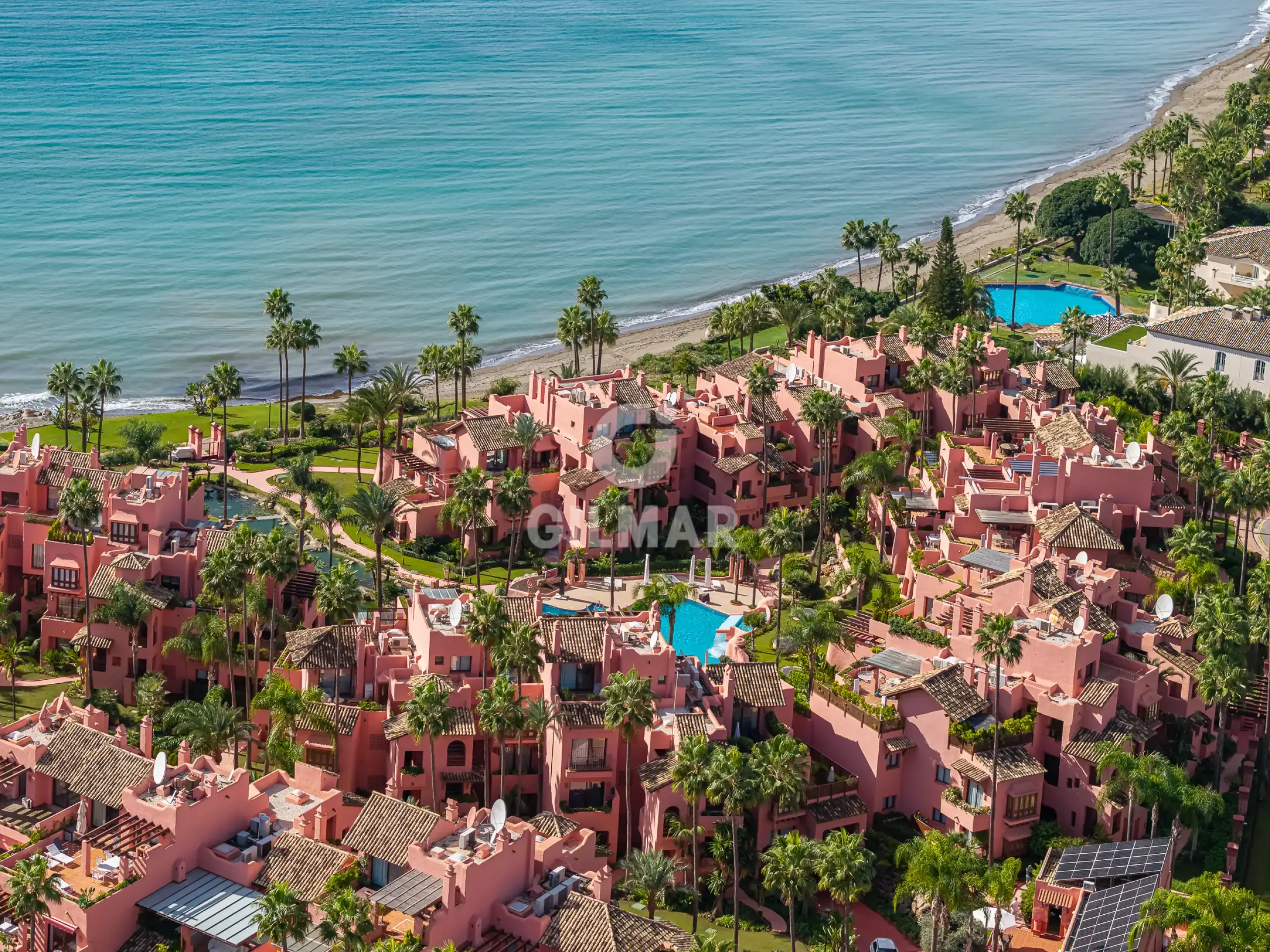 Apartment in Estepona Este - Málaga