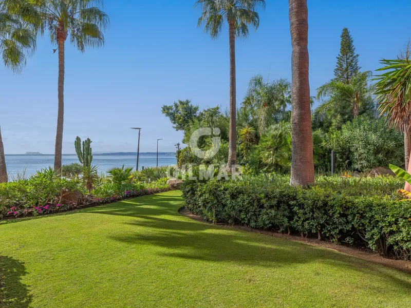 Apartamento en Estepona Este - Málaga