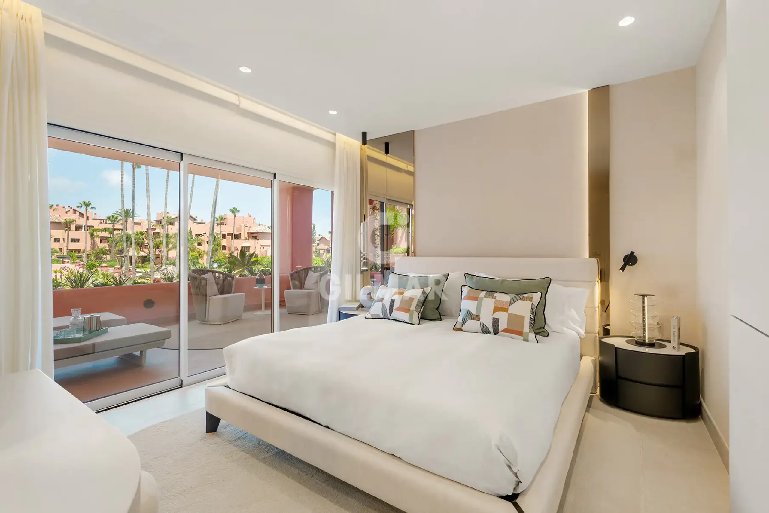 Apartment in Estepona Este - Málaga