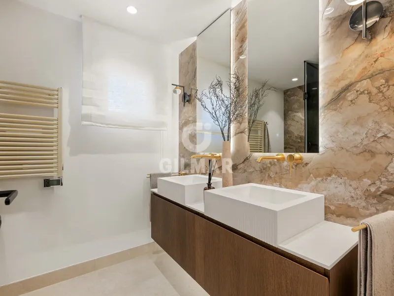 Apartment in Estepona Este - Málaga