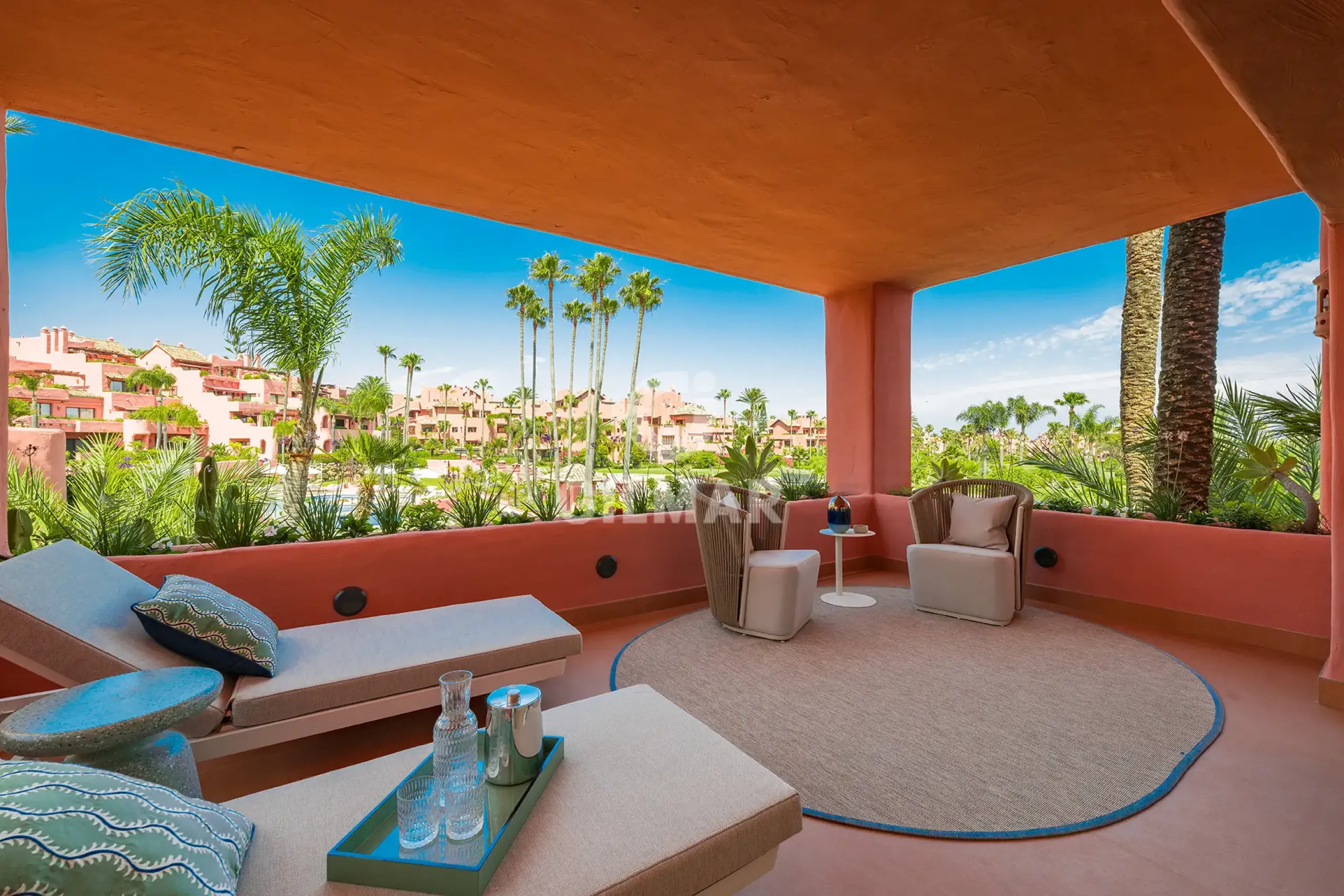 Apartment in Estepona Este - Málaga