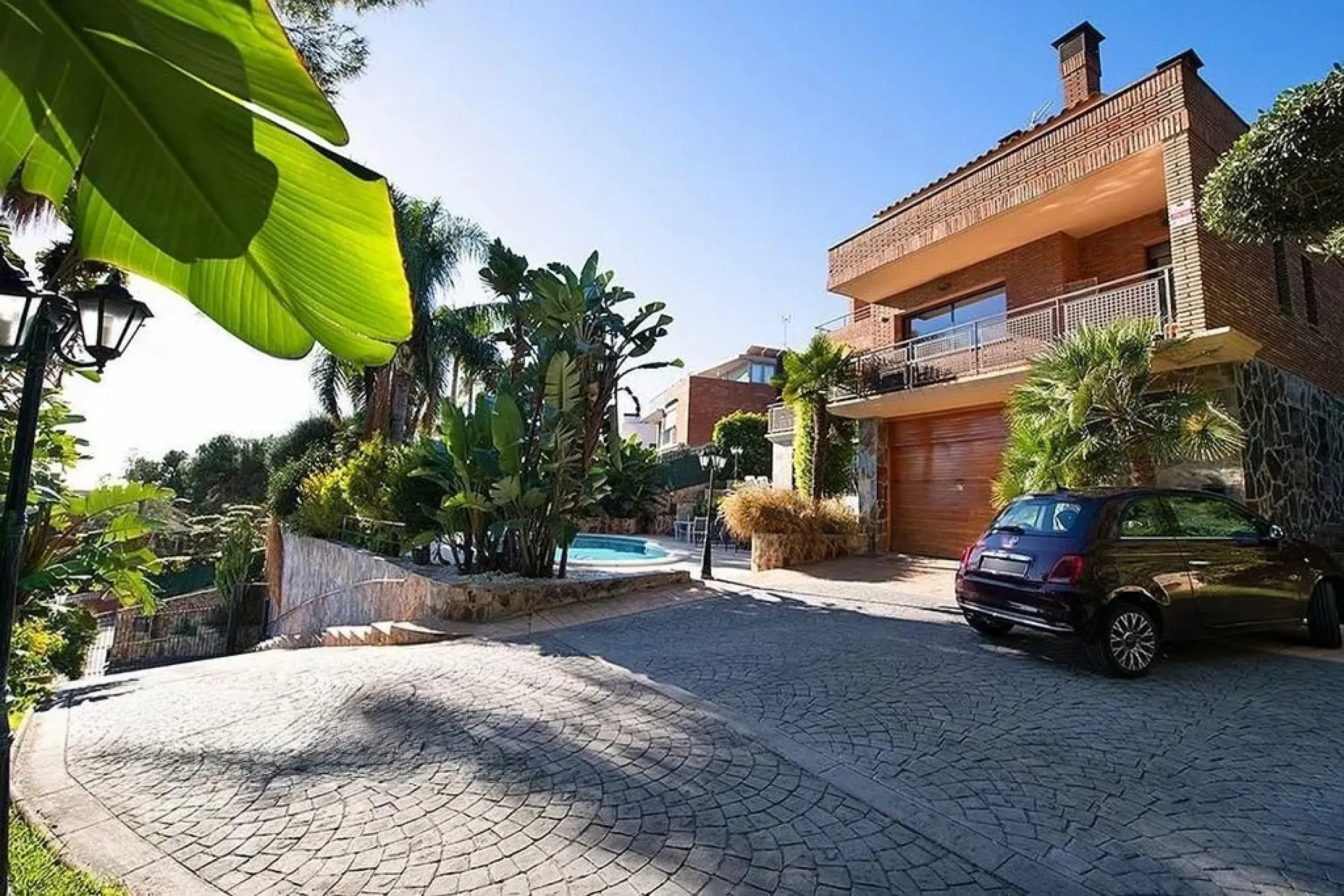 Contemporary Luxury Villa in Bellamar, Casteldefels, Barcelona