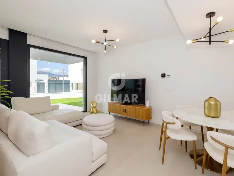 Semi-detached house in Estepona Este - Málaga