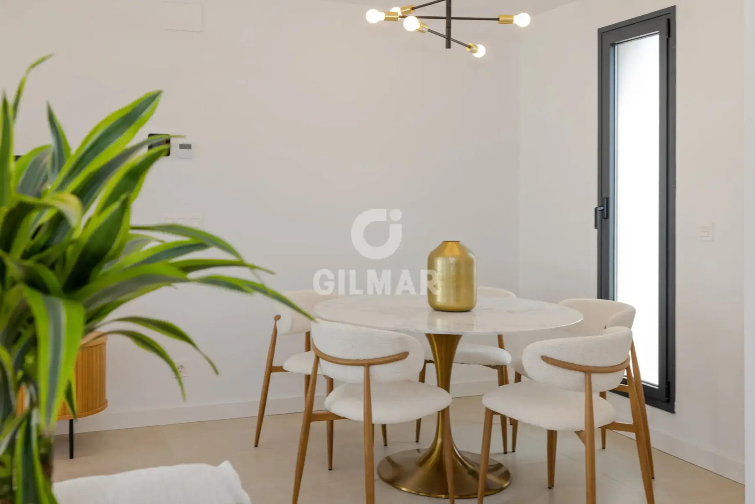 Semi-detached house in Estepona Este - Málaga
