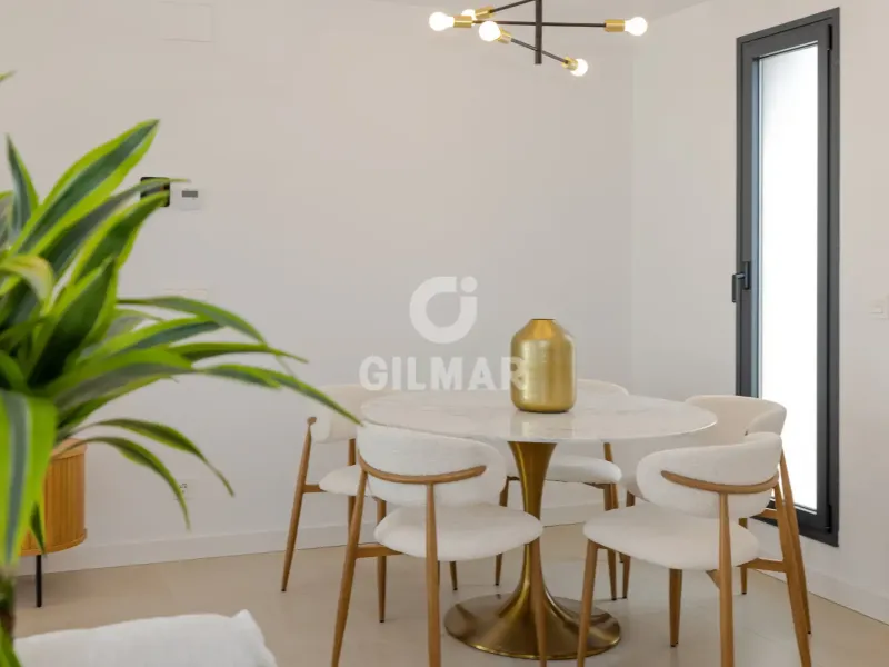 Semi-detached house in Estepona Este - Málaga