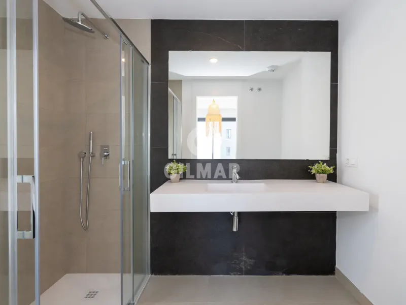 Semi-detached house in Estepona Este - Málaga